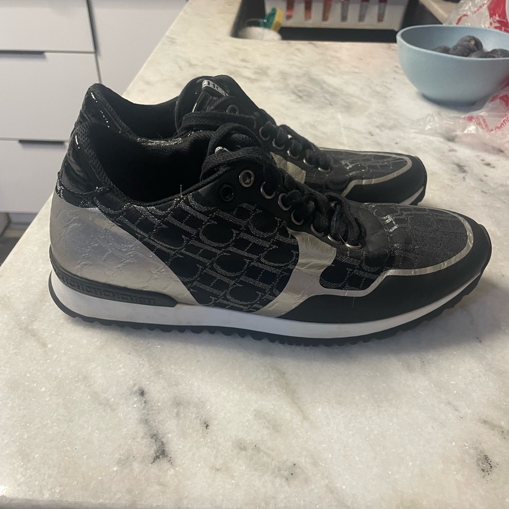 Carolina Herrera women’s snickers size 39